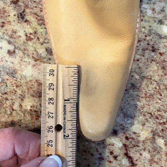 Stuart Weitzman  6M Leather  Gold W/Turquoise Medallion NWT  Spot On Toe - Picture 3 of 16